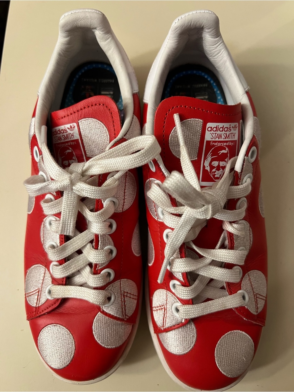 Adidas x Pharrell Williams Stan Smith Big Polka Dot sneakers in red sz 7